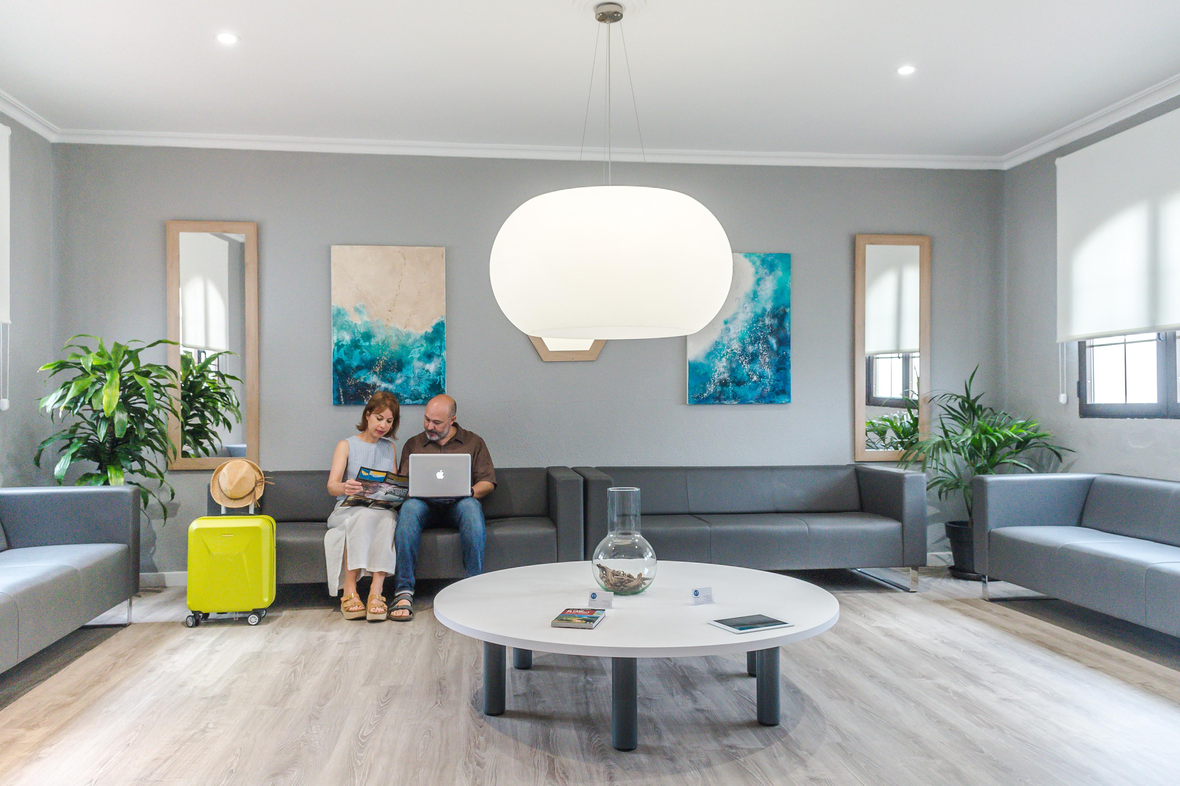 Aparthotel Nelva Resort Cala En Porter  Kültér fotó